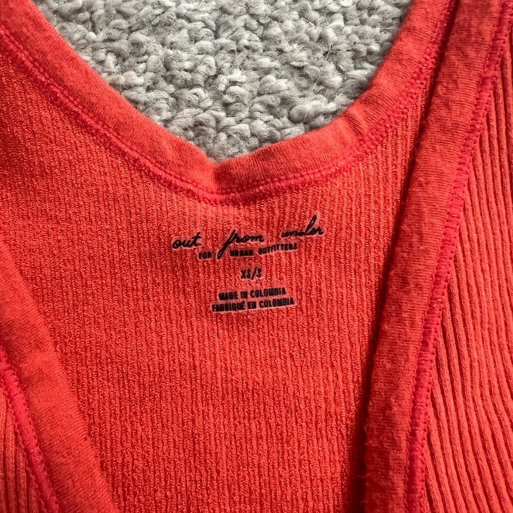 Urban Outfitters Crop Top Size XS - Picture 2 of 2